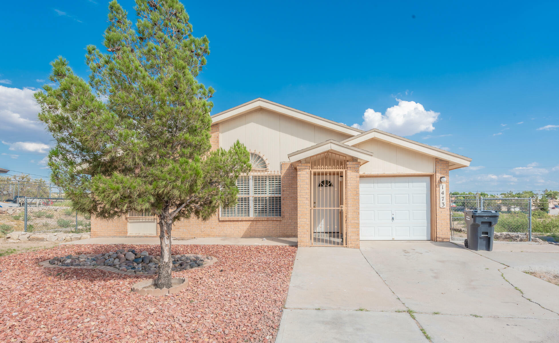 Property Photo:  1473 O'Sullivan Drive  TX 79928 