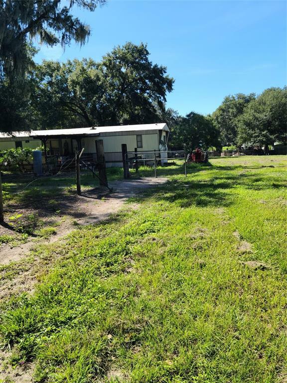 Property Photo:  7229 James Stanaland Road  FL 33567 