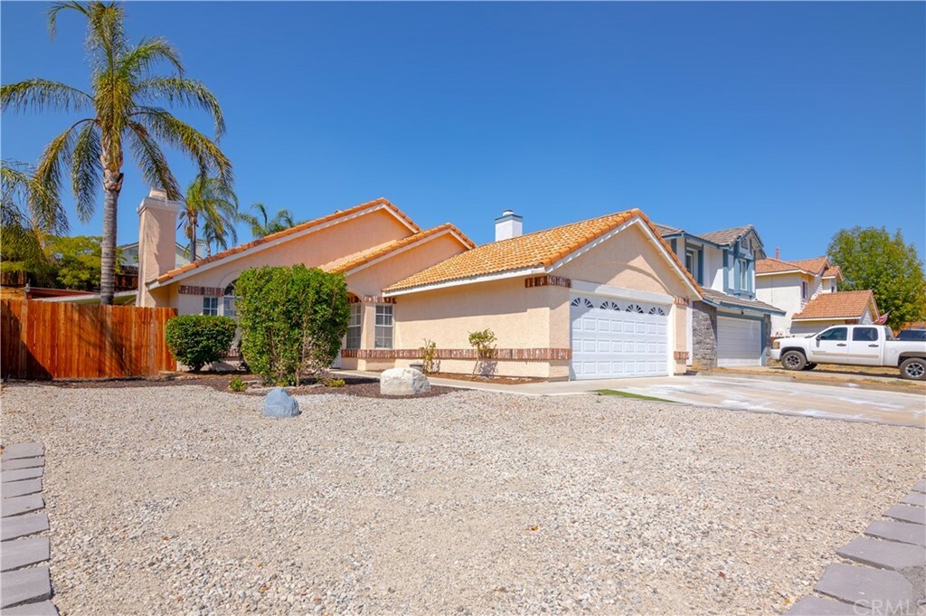 Property Photo:  22400 Spur Brook Drive  CA 92595 