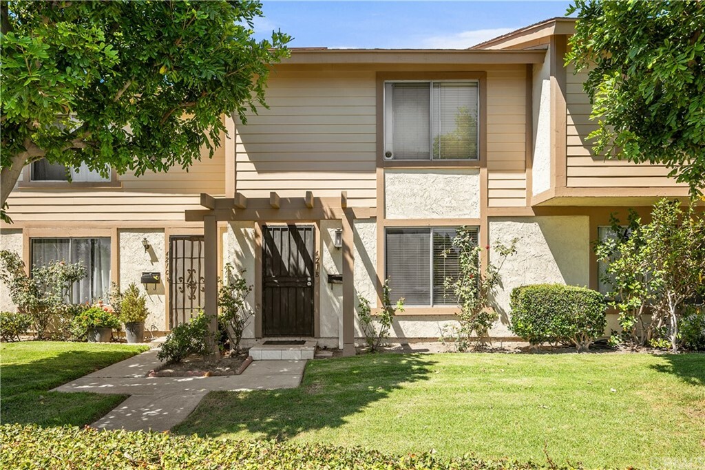 Property Photo:  421 W Alton Avenue B  CA 92707 