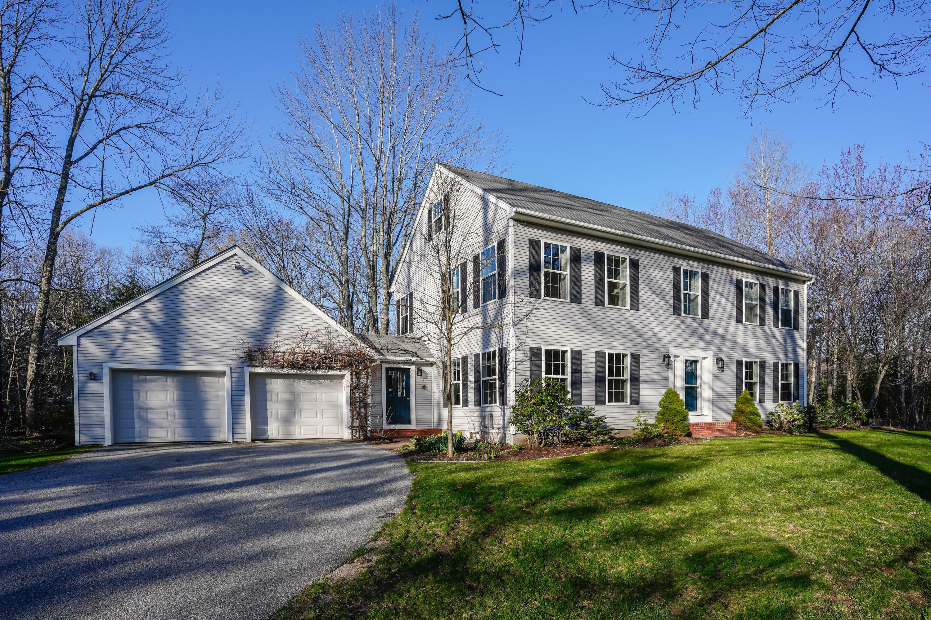 Property Photo:  10 Sweetbrier Road Road  ME 04843 