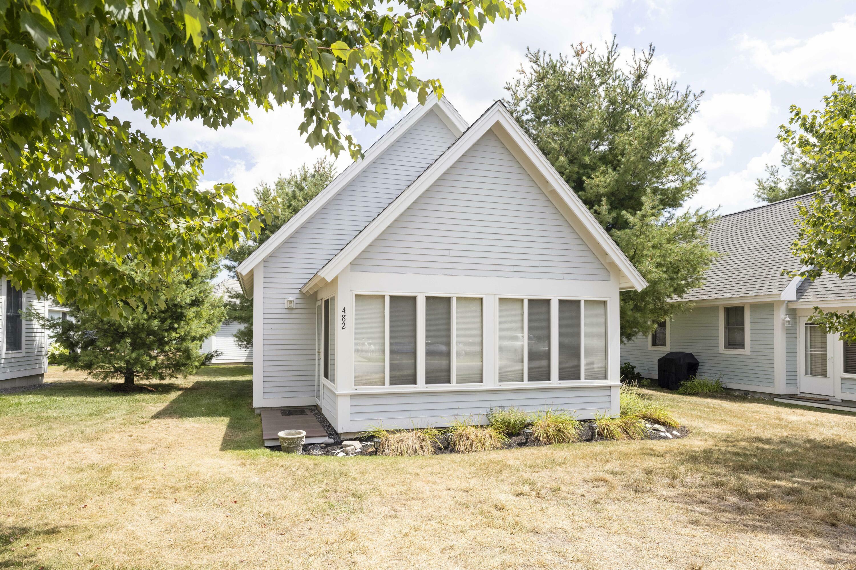 Property Photo: 454 Post Road 482 ME 04090