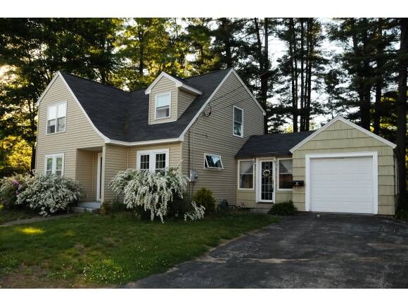 Property Photo: 24 Palomino Lane NH 03110