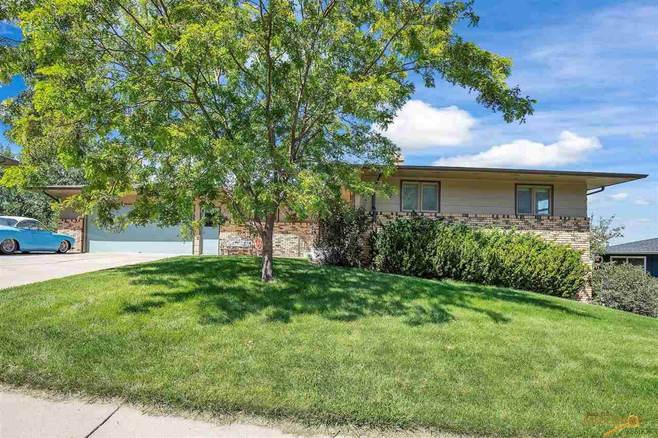 Property Photo:  2409 Buena Vista Dr  SD 57702 