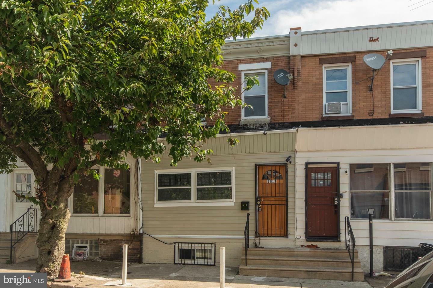 Property Photo: 1817 E Willard Street PA 19134