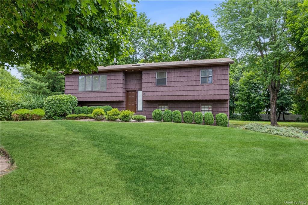 Property Photo:  29 Carnation Drive  NY 10954 