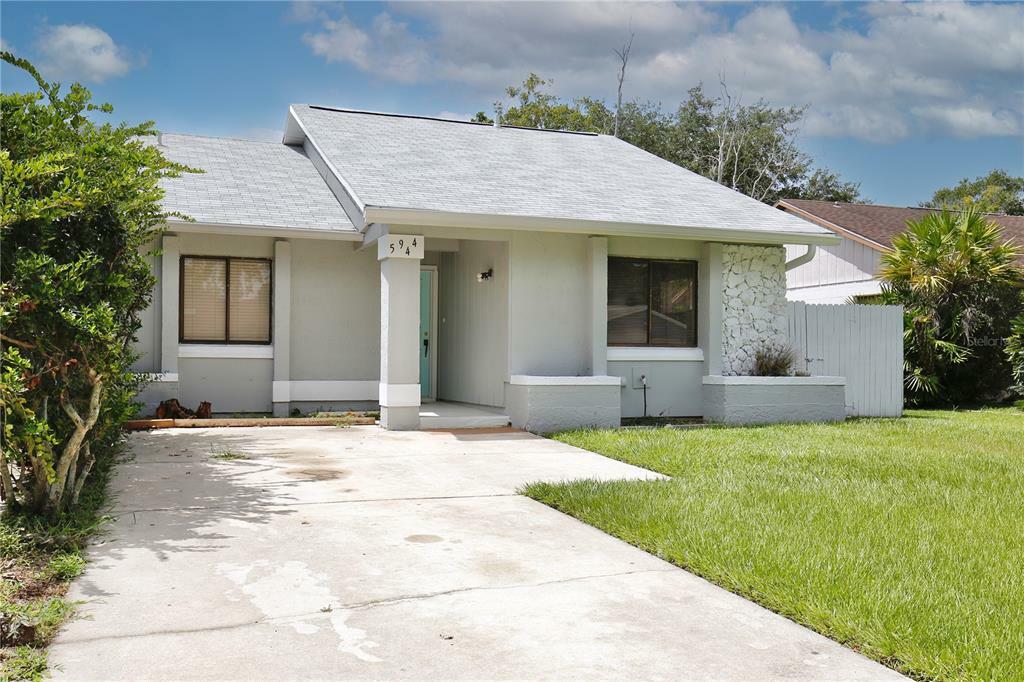 Property Photo:  5944 Branch Drive  FL 32822 