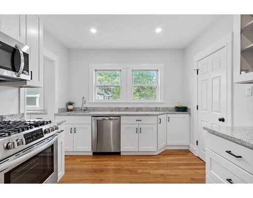 Property Photo:  8 Orchard Street 2  MA 02155 