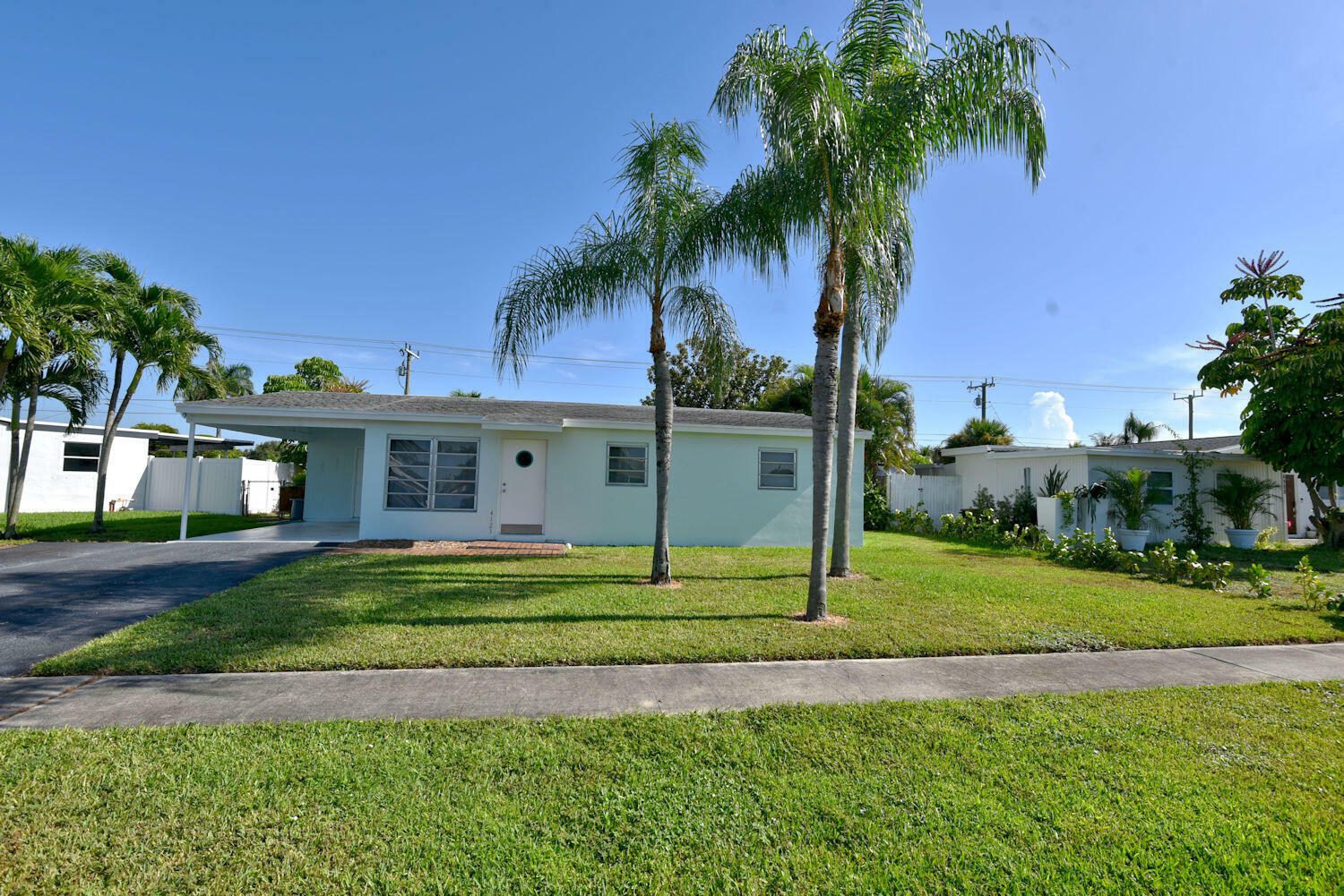 Property Photo:  4123 Rodgers Street  FL 33410 