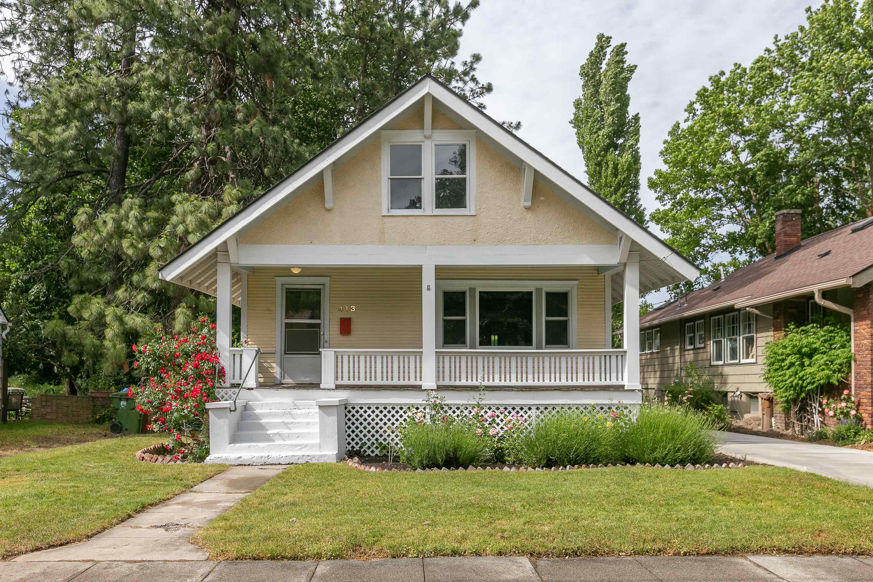 Property Photo:  413 E 21st Ave  WA 99203 