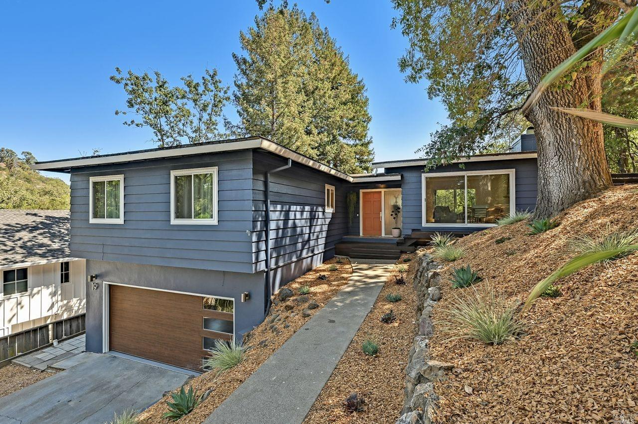 Property Photo: 19 Woodside Drive CA 94960