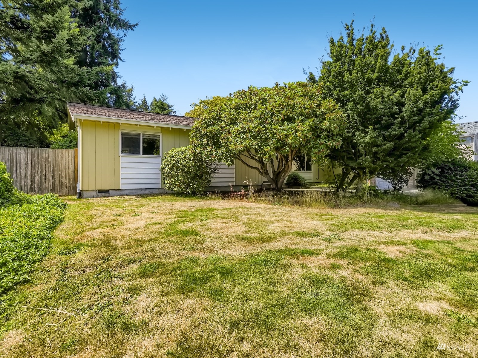 Property Photo:  14428 Meadow Road  WA 98087 