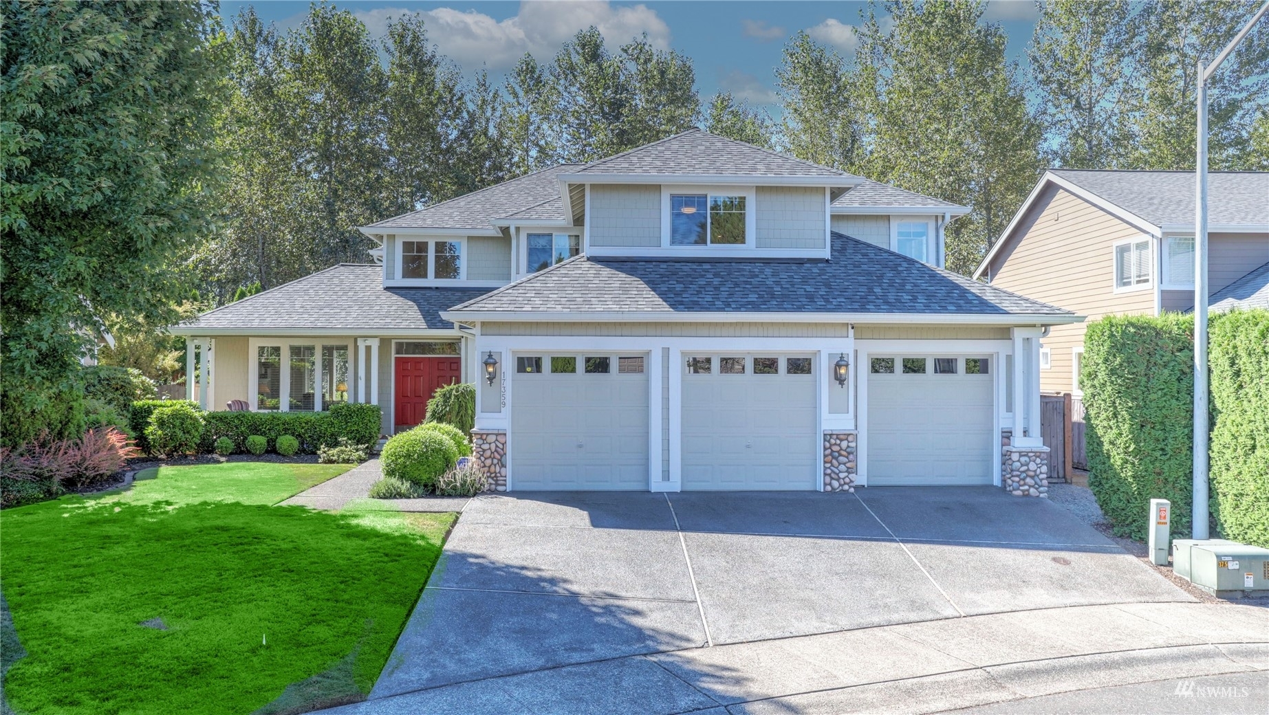 Property Photo:  17359 SE 187th Street  WA 98058 