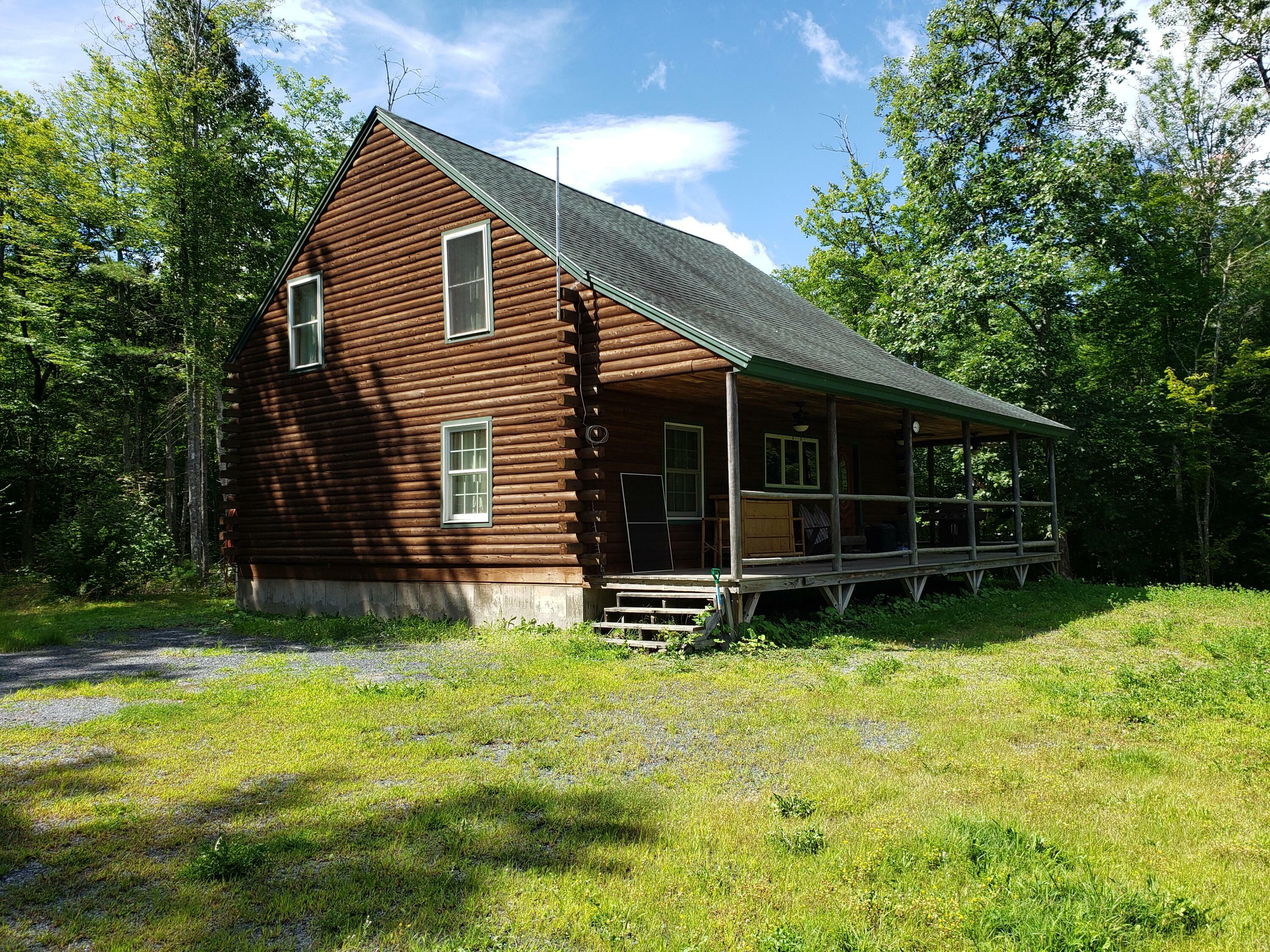 Property Photo:  39 Wood Pond Lane  ME 04920 