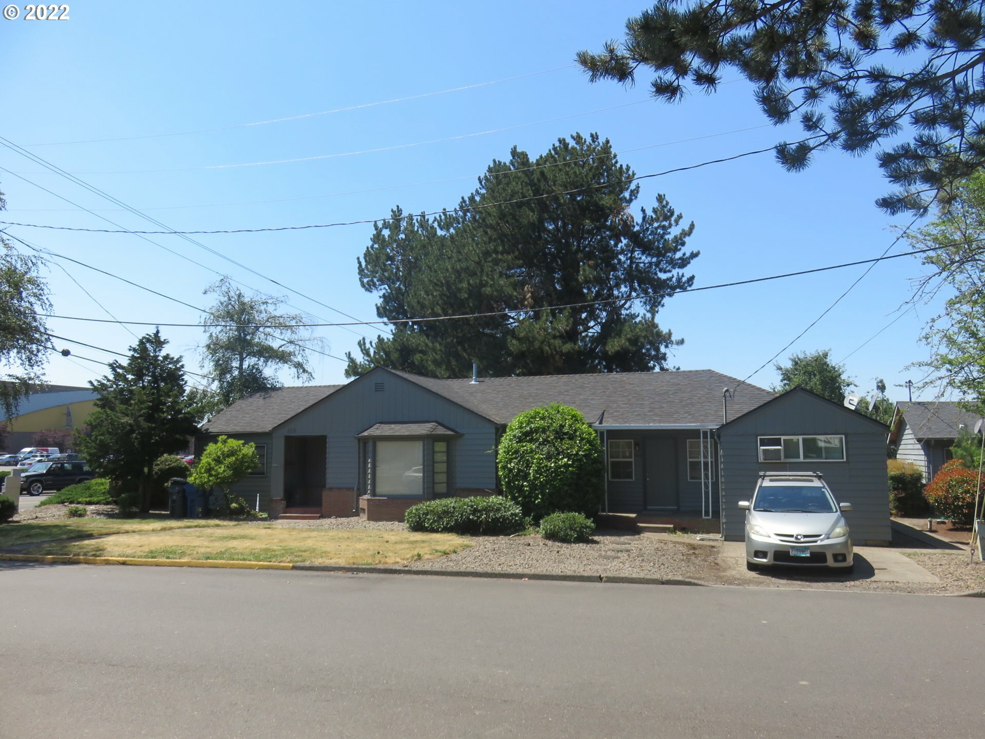 1015 38th Ave  Salem OR 97301 photo