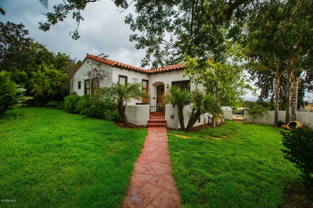 Property Photo:  553 N Mill Street  CA 93060 
