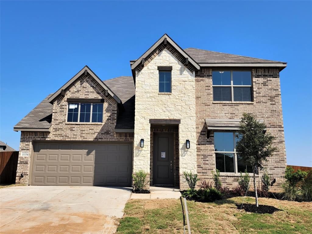 Property Photo: 10104 Boxelder Drive TX 76036