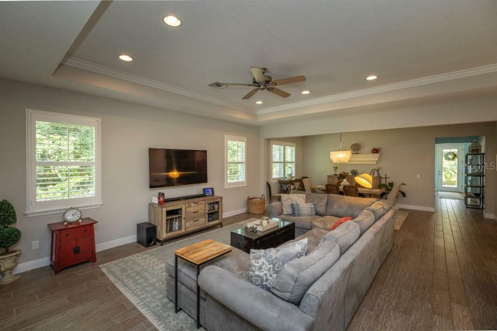 Property Photo:  5210 Asher Court  FL 34232 