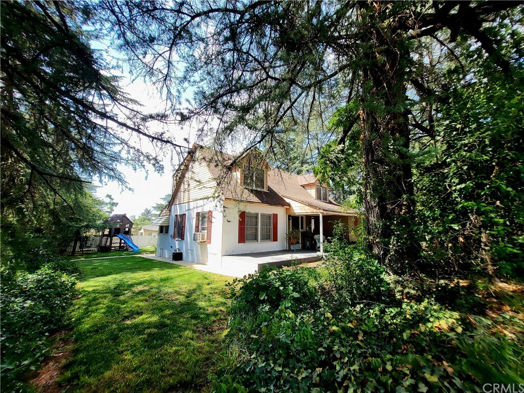 Property Photo: 11978 Bryant Street CA 92399