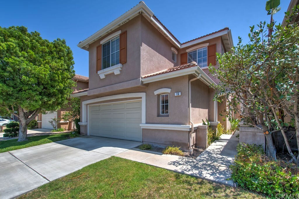 Property Photo: 15 Minnesota CA 92606
