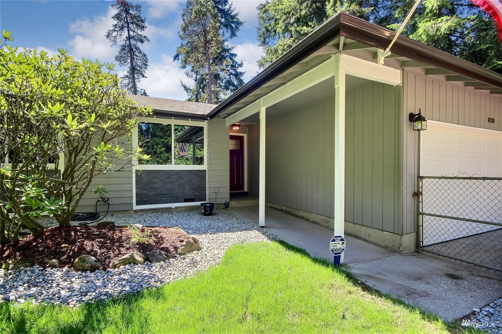 Property Photo:  1830 SE Vale Road  WA 98366 