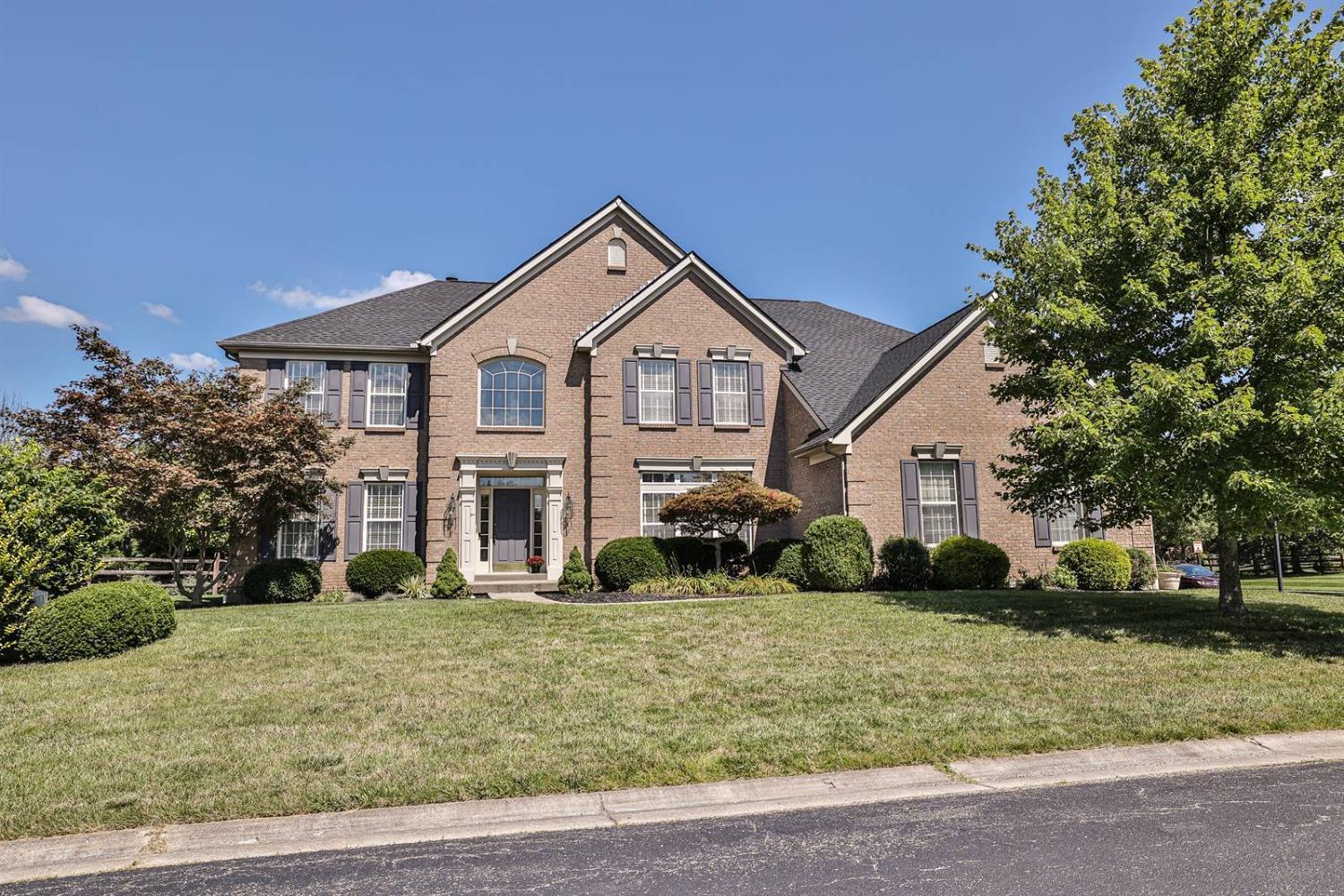 Property Photo: 4136 Hickory Woods Dr OH 45040