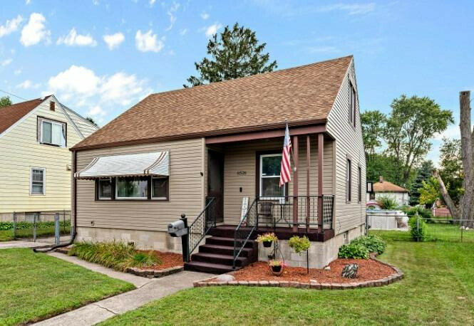 Property Photo: 6526 Carolina Avenue IN 46323