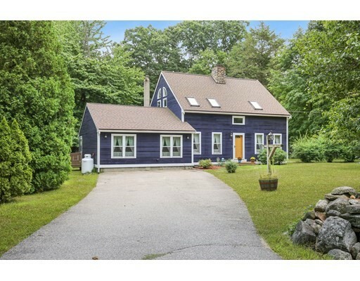 Property Photo:  34 Willard Rd  MA 01566 