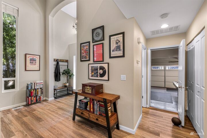 Property Photo: 23833 SE 248th Street WA 98038