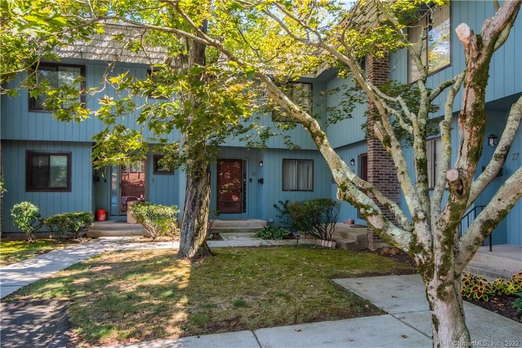 Property Photo:  23 Margo Court 23  CT 06416 