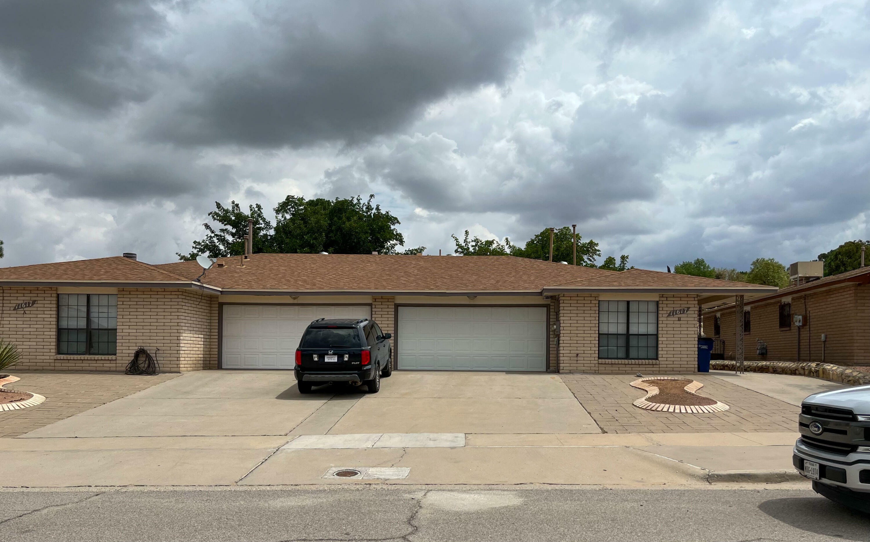 Property Photo:  11617 Soberana Lane B  TX 79936 