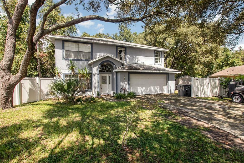 Property Photo:  1121 Maybrook Street  FL 32703 