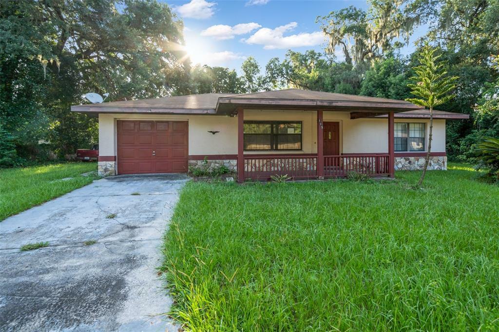 Property Photo:  115 Hopkins Street  FL 33513 