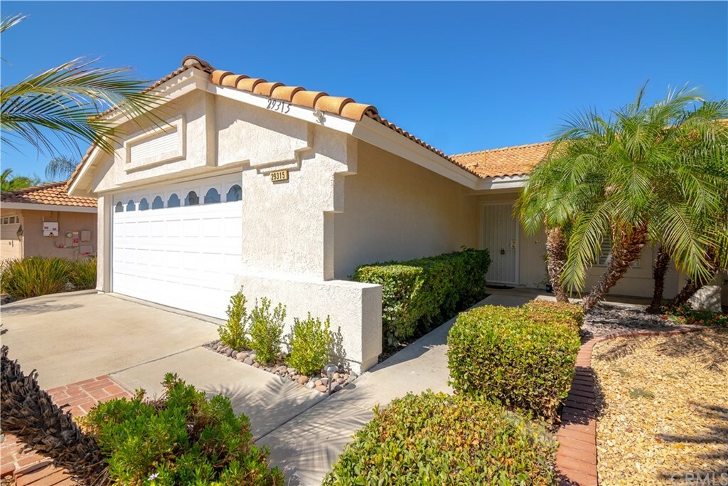 Property Photo:  29315 Summerset Drive  CA 92586 