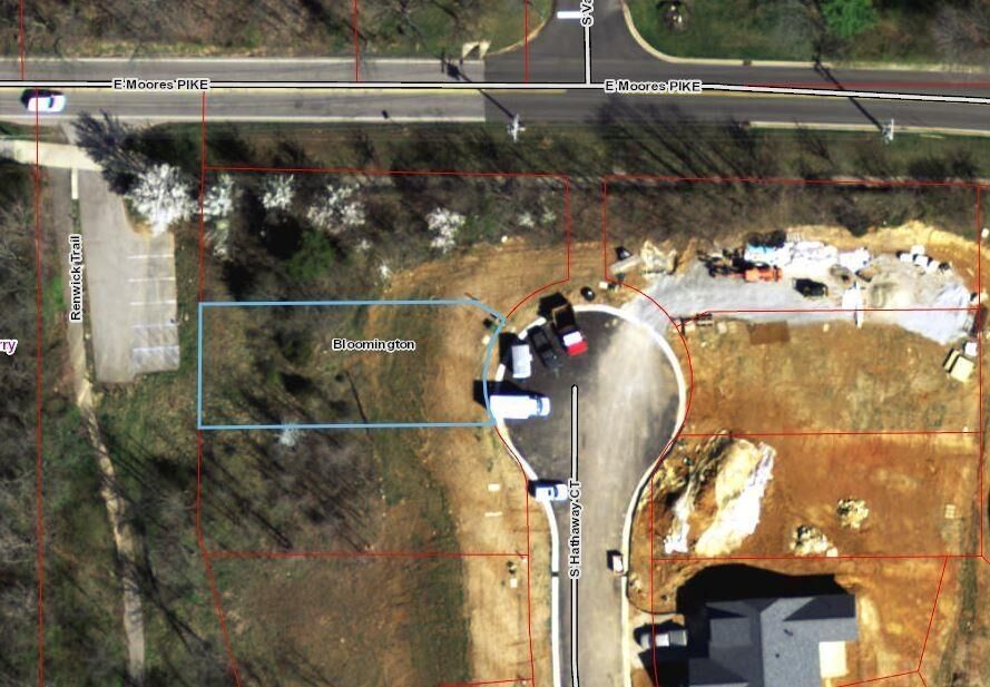 Property Photo:  1508 S Hathaway Court 23  IN 47401 