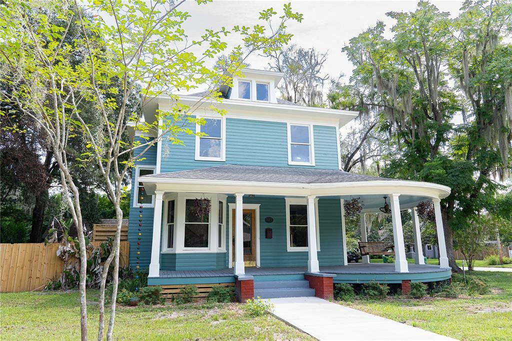 Property Photo: 529 N Orange Avenue FL 32720