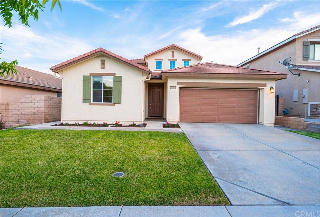 Property Photo: 3859 White Ash Road CA 92407