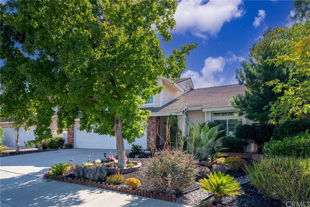 Property Photo:  16338 Mountain Mist Street  CA 92503 