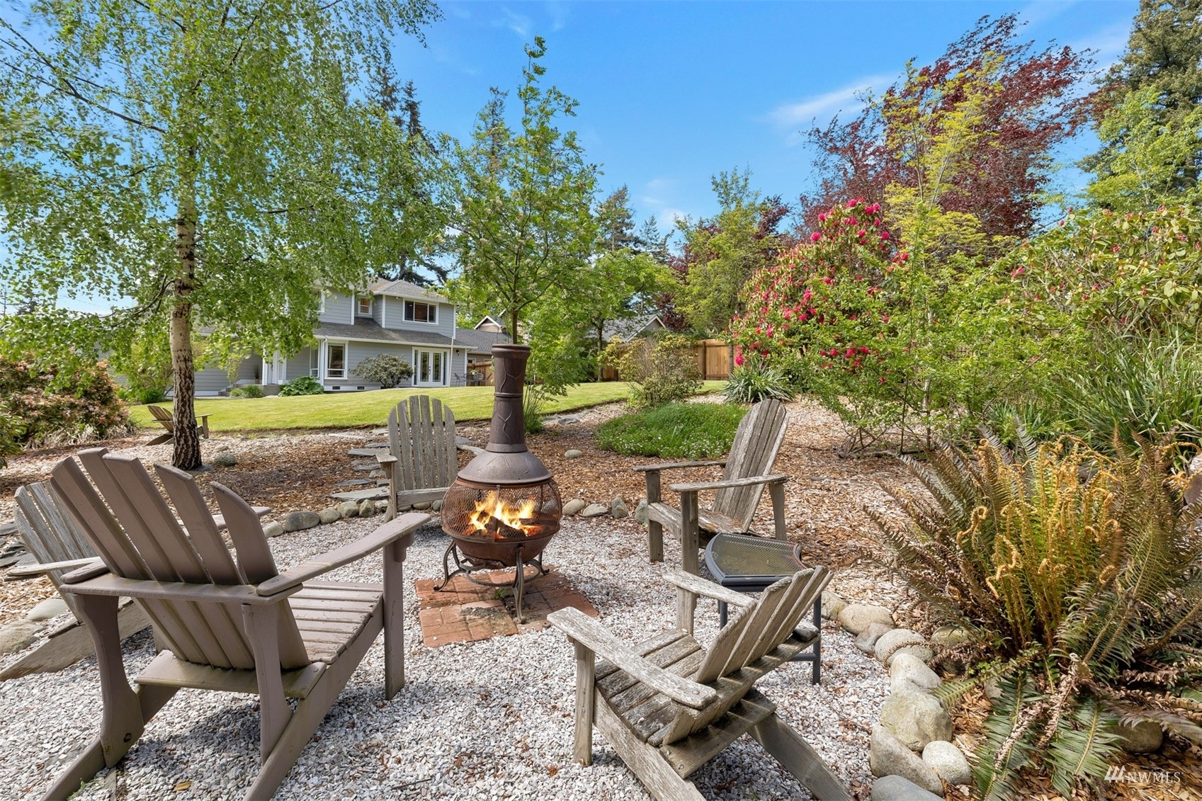 Property Photo: 15918 60th Avenue W WA 98026