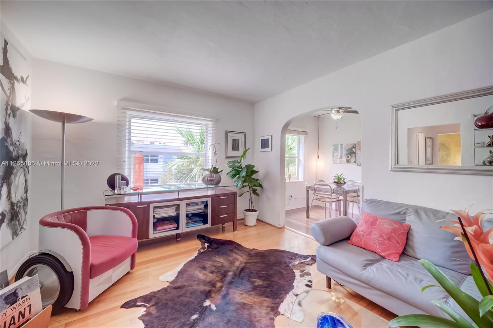 Property Photo:  1001 7th St 205  FL 33139 