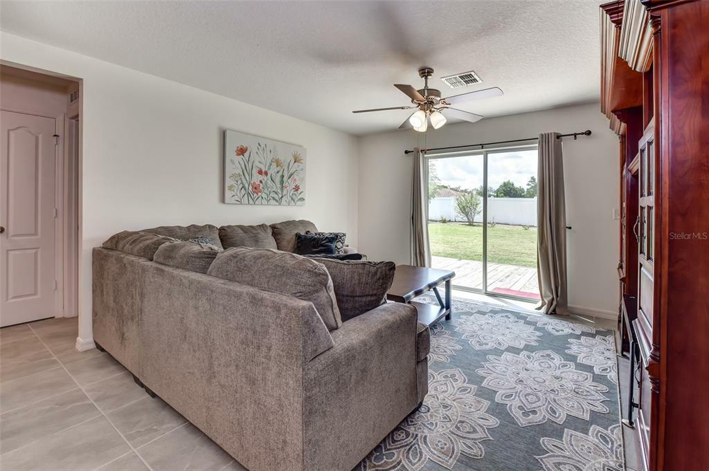 Property Photo:  2871 Chalmer Street  FL 32738 