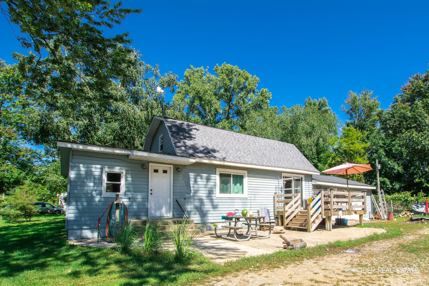 Property Photo:  1283 2nd Street  MI 49080 