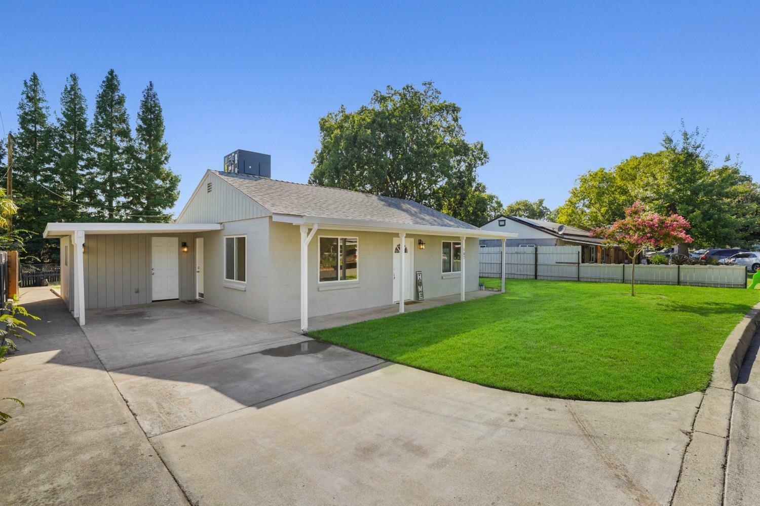 Property Photo:  107 Oak Ridge  CA 95640 