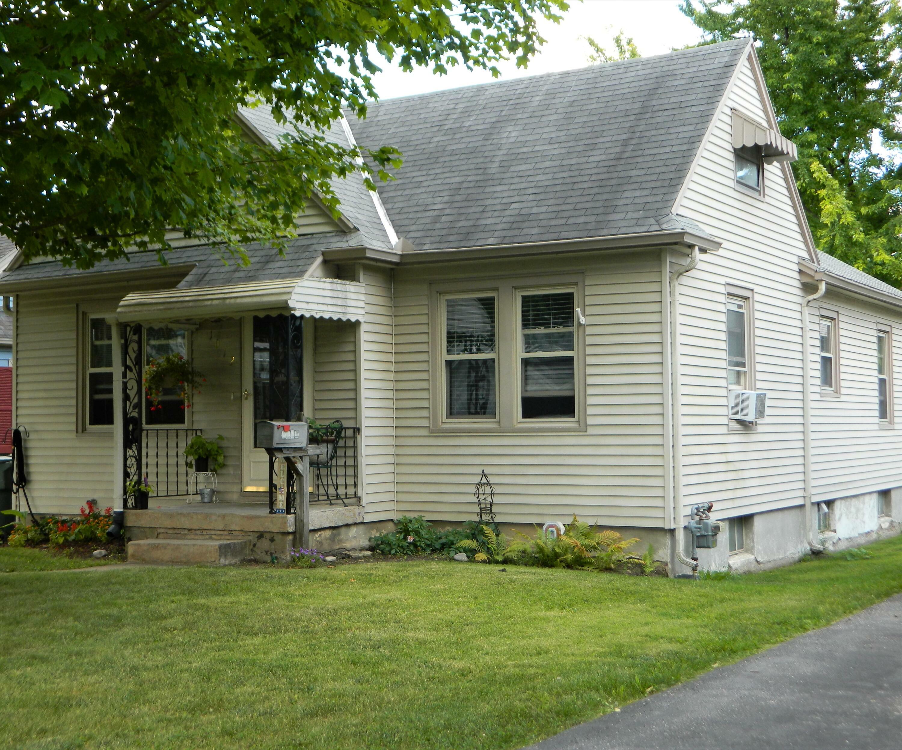 Property Photo:  1012 Colwick Drive  OH 45420 