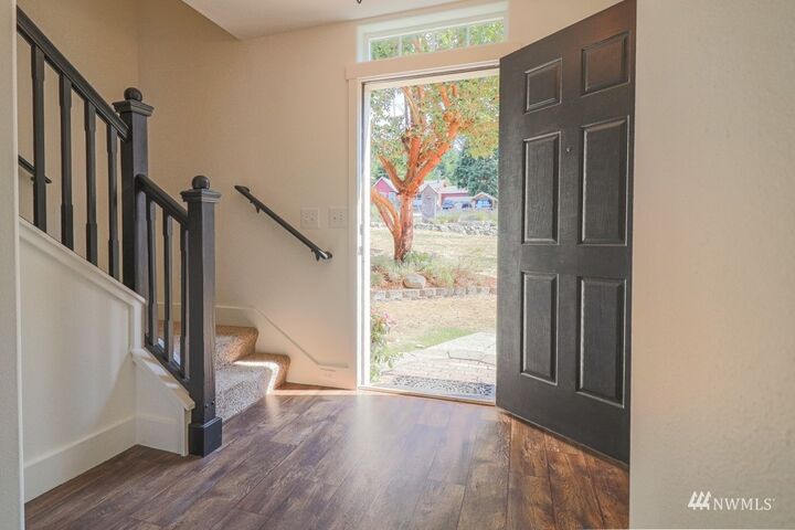 Property Photo: 100 NE Faris Street WA 98239