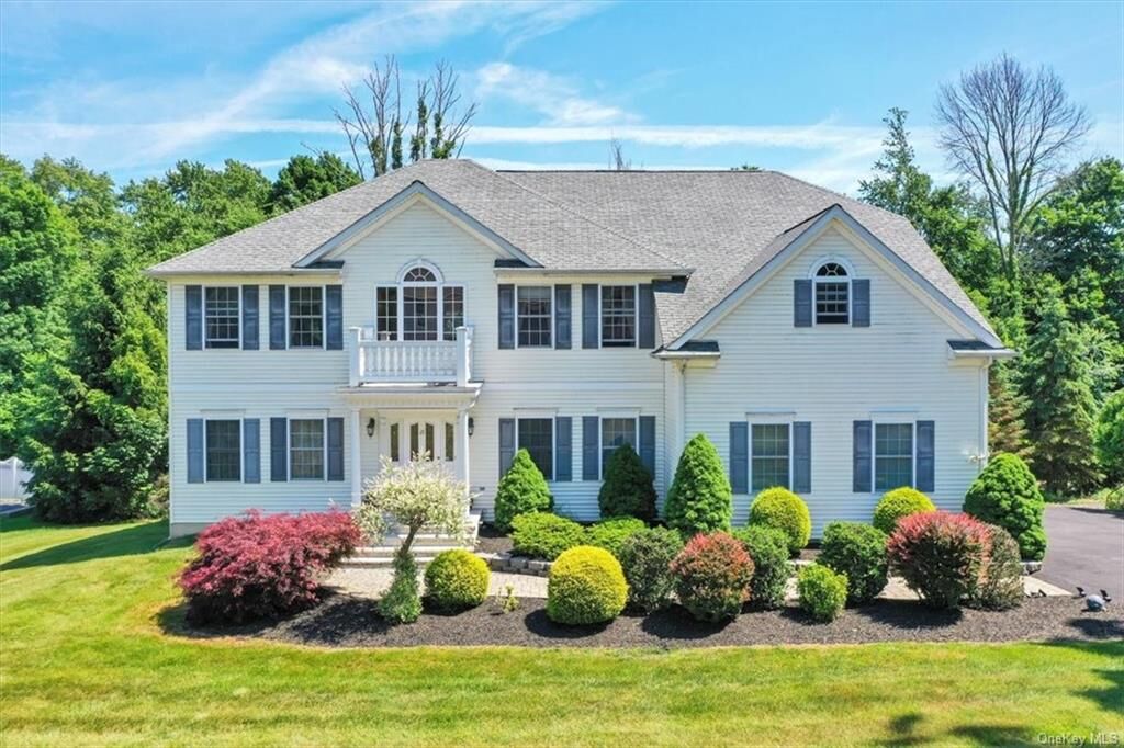 Property Photo:  25 Frances Lane  NY 10950 