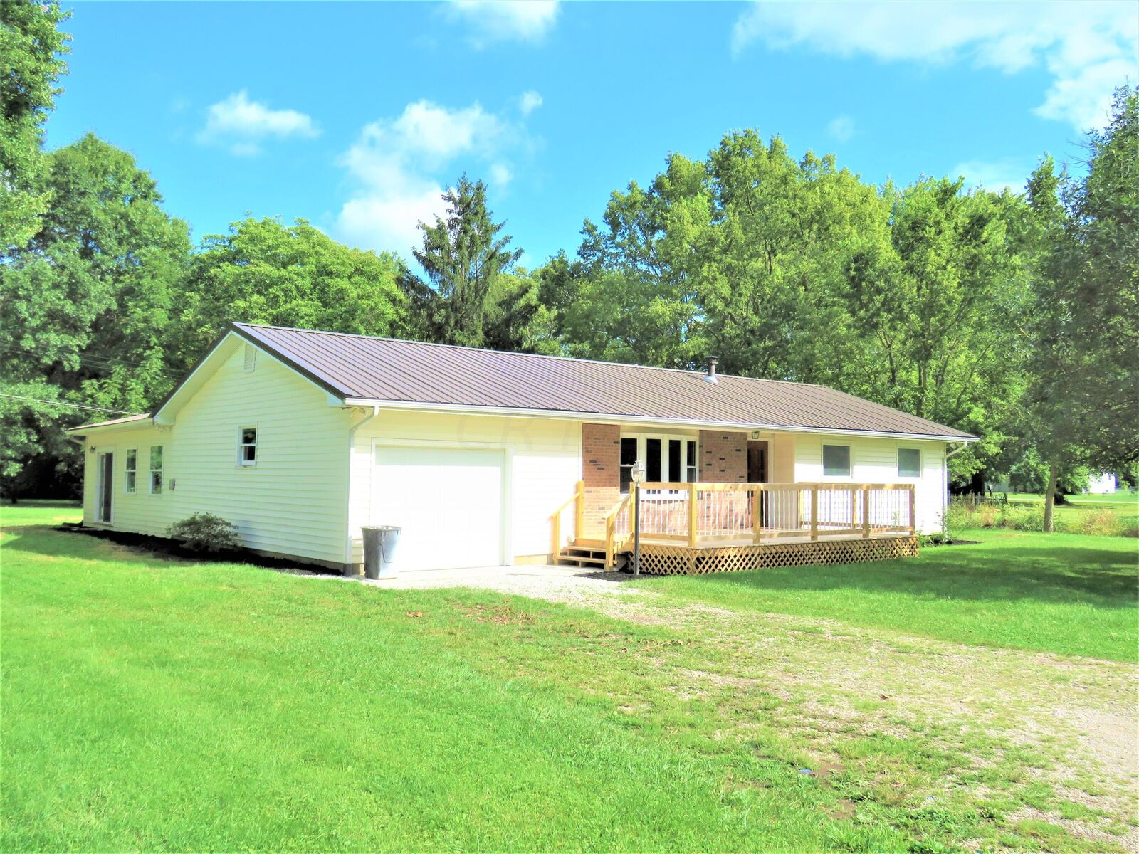 Property Photo: 125 Hamilton Avenue OH 43025