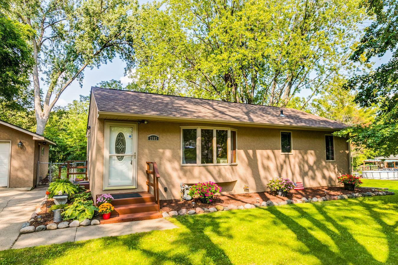 Property Photo:  2593 Mayer Lane N  MN 55119 