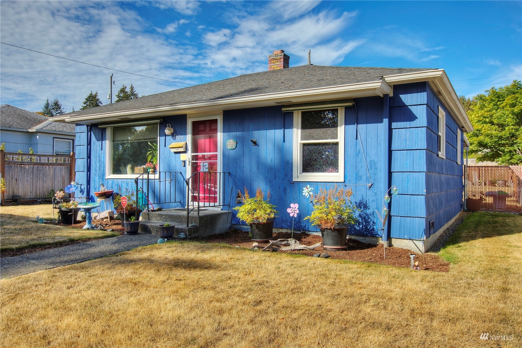 Property Photo:  3629 50th Avenue SW  WA 98116 