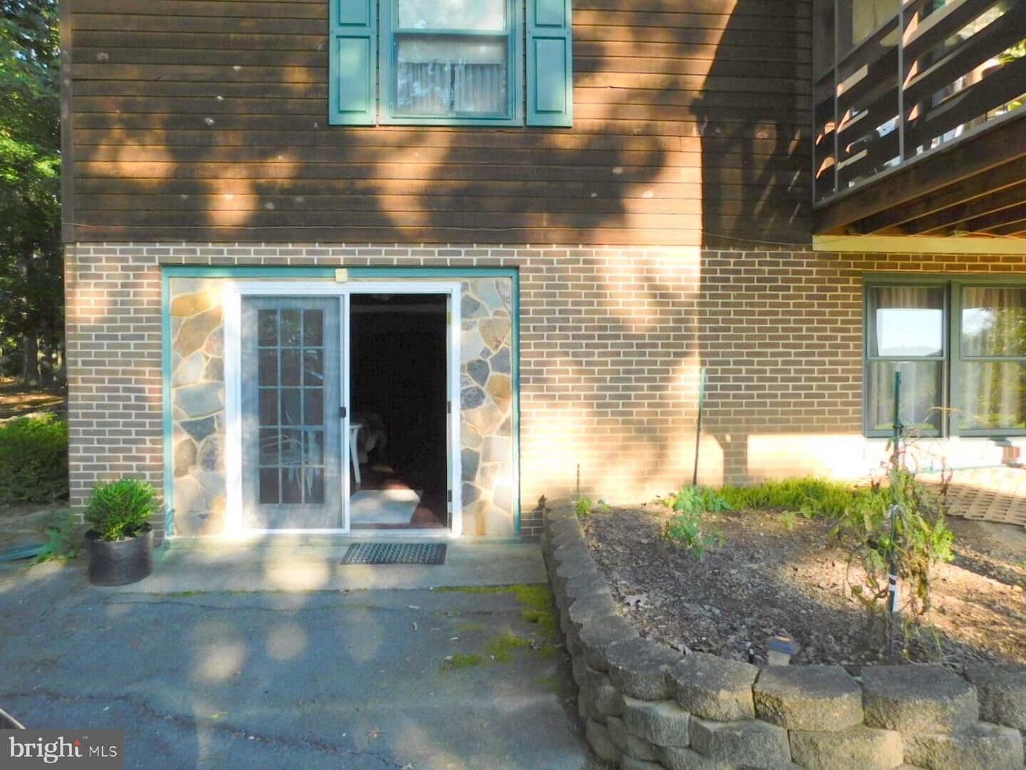 Property Photo:  1838 Collinsville Road  VA 22625 
